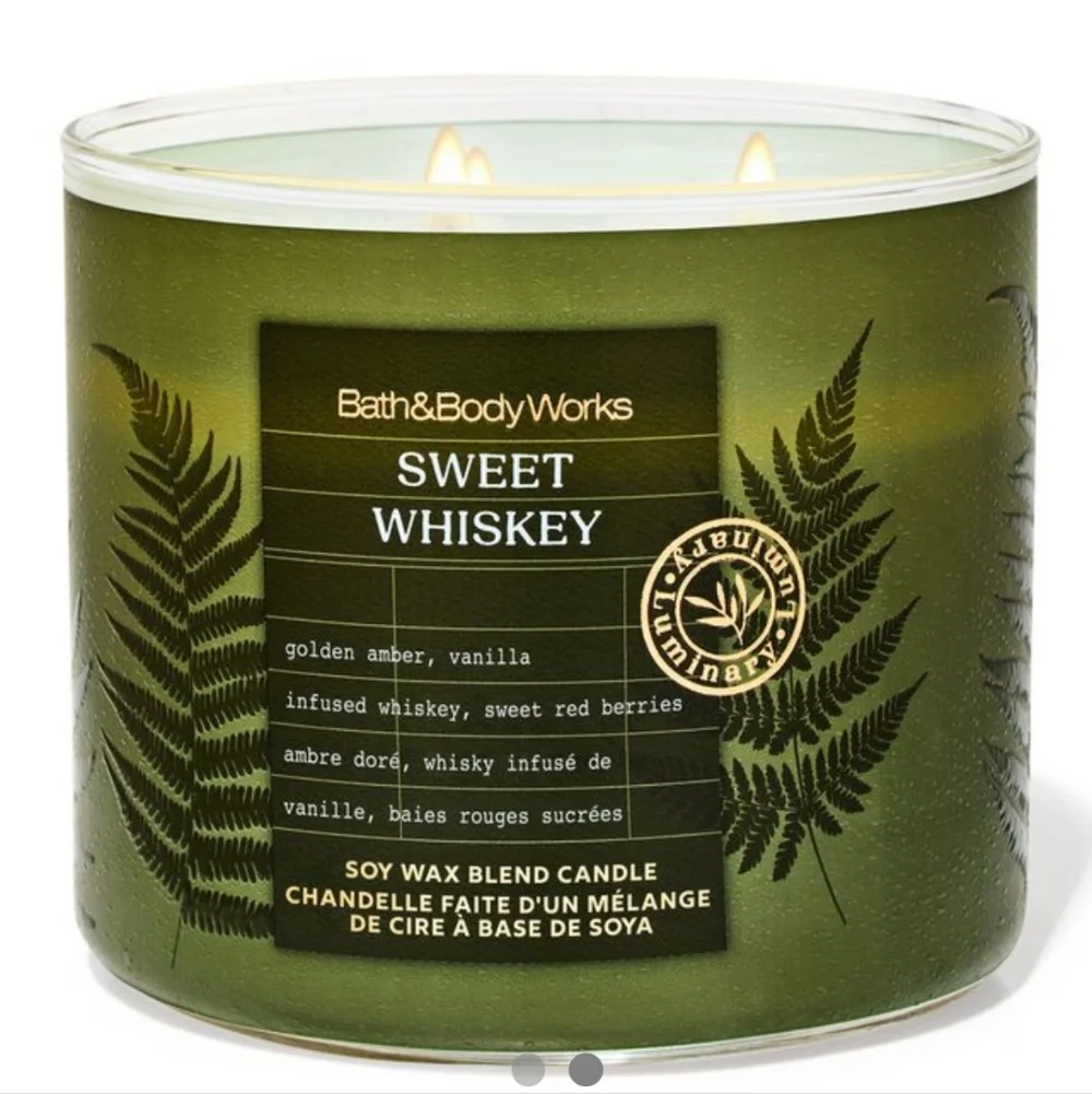 🛍BOGO 50% OFF🕯NWT‼️ Bath & Body Works "Sweet Whiskey" 3-wick Candle - Picture 7 of 11